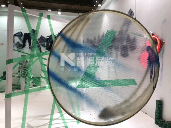 深圳服裝展廳設(shè)計