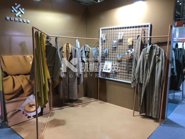 深圳服裝展廳設(shè)計