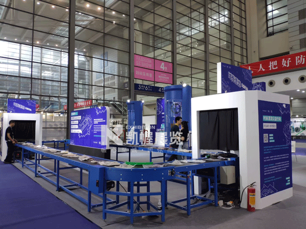 深圳服裝展廳設(shè)計